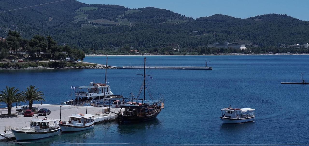 Aqua Marine Hotell Neos Marmaras Eksteriør bilde